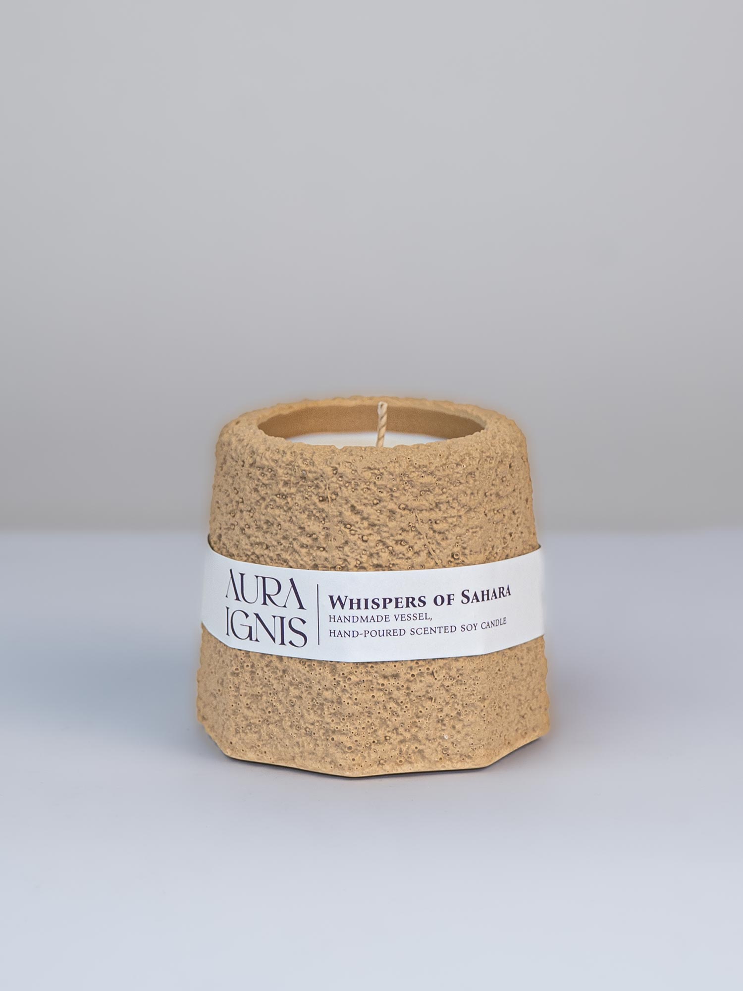 Ръчно изработена свещ Mars White